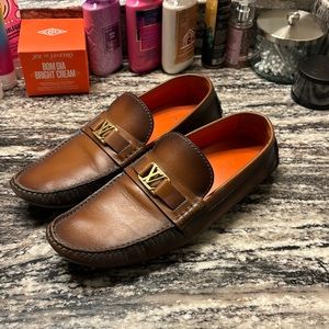 Men’s authentic LV shoes. Size Size 10 1/2.